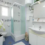 Sunshine Doda - Three Bedroom With Balcony And Sea View