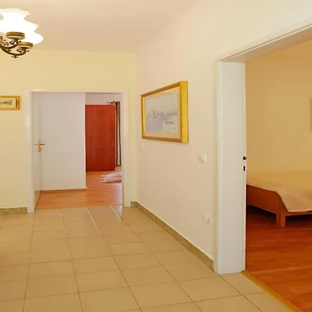 Apartmán Sunshine Doda - Three Bedroom With Balcony And Sea View *