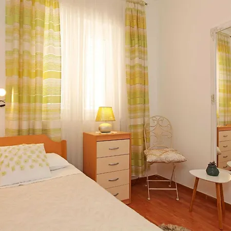 Apartmán Sunshine Doda - Three Bedroom With Balcony And Sea View