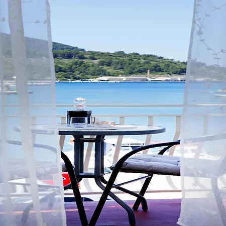 Apartmán Sunshine Doda - Three Bedroom With Balcony And Sea View Vela Luka