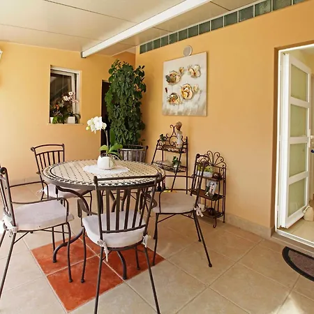 Sunshine Doda - Three Bedroom With Balcony And Sea View 公寓 尼亚卢卡