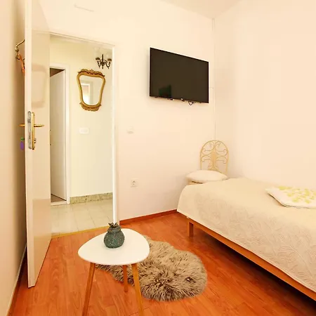 Appartement Sunshine Doda - Three Bedroom With Balcony And Sea View