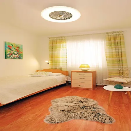 Sunshine Doda - Three Bedroom With Balcony And Sea View 公寓 *