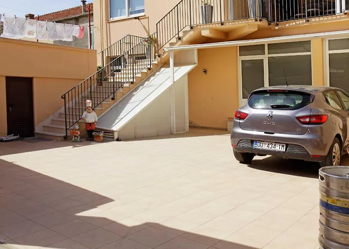 Sunshine Doda - Three Bedroom With Balcony And Sea View Vela Luka